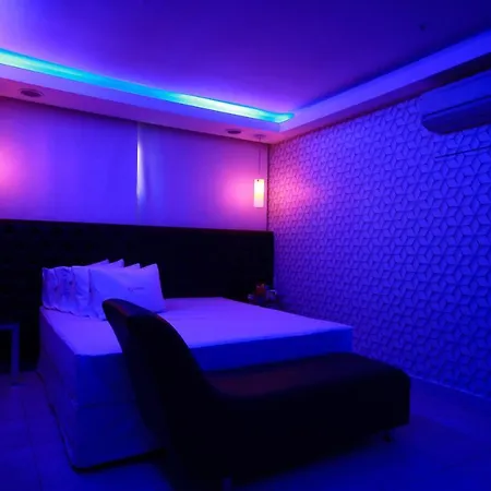 Lessence Motel-3